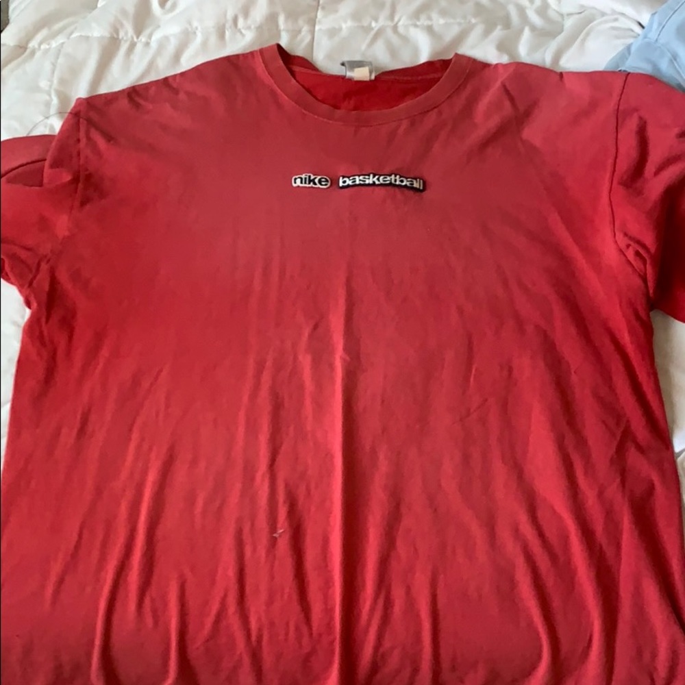 Nike basketball vintage t shirt